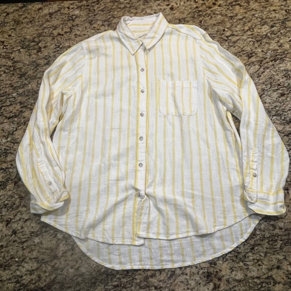 Universal Thread Yellow and White Striped Button-Down Shirt